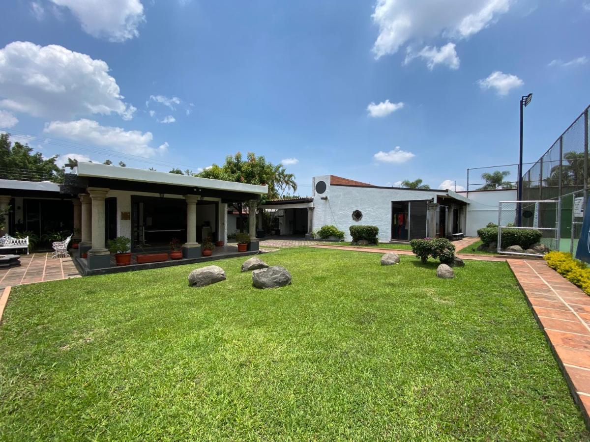 Bed & Tennis - Vista Hermosa Cuernavaca Exterior foto