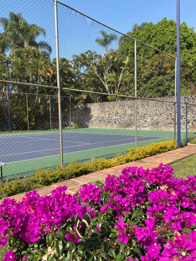 Bed & Tennis - Vista Hermosa Cuernavaca Exterior foto