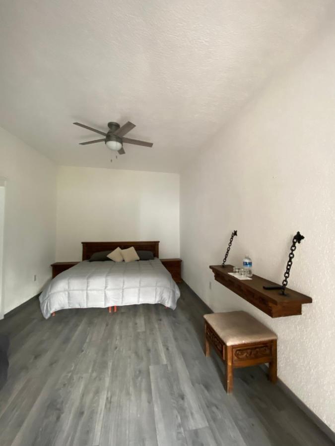 Bed & Tennis - Vista Hermosa Cuernavaca Exterior foto